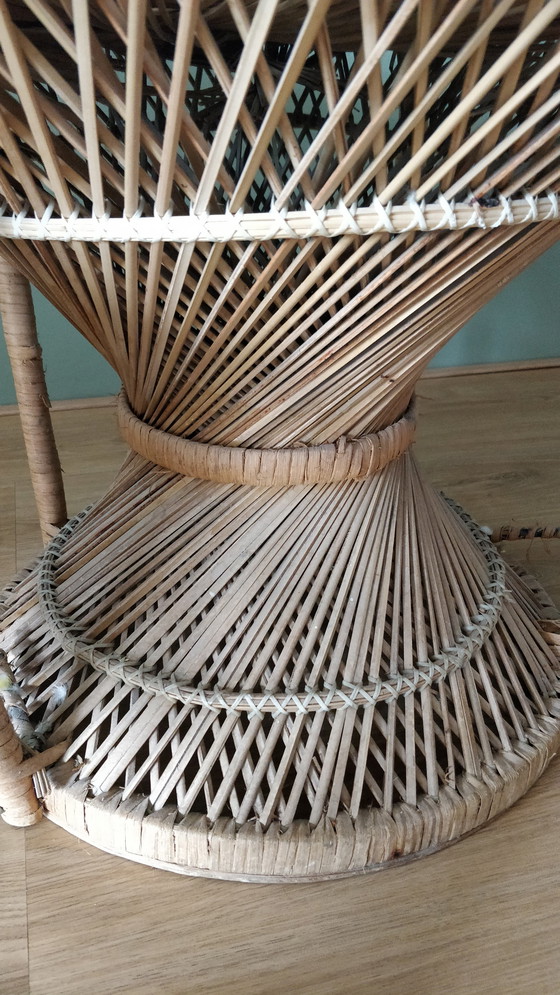 Image 1 of Chaise paon vintage