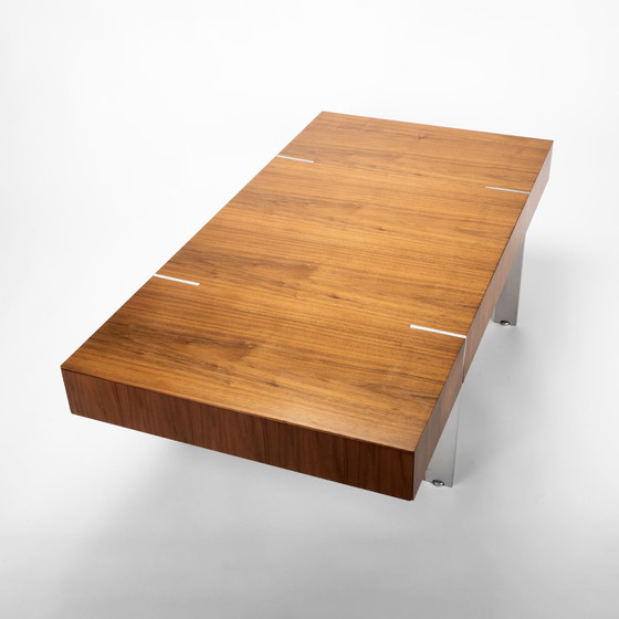 Image 1 of 1x Table basse en placage de noyer