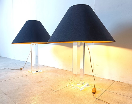 Image 1 of 2x Lampada da tavolo vintage in lucite di grandi dimensioni