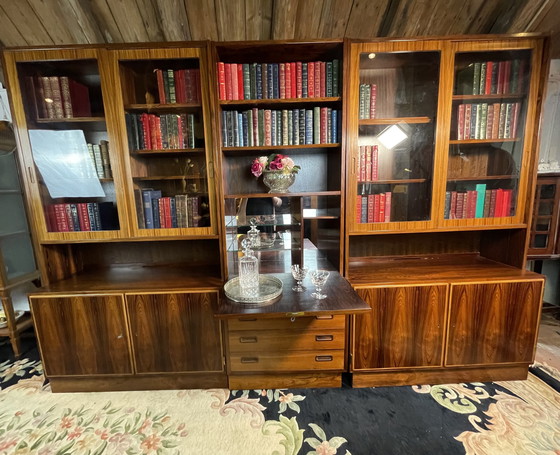 Image 1 of Mid Century Retro Vintage Rosewood Wall Unit