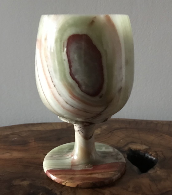 Image 1 of 4x Onyx wine glasses