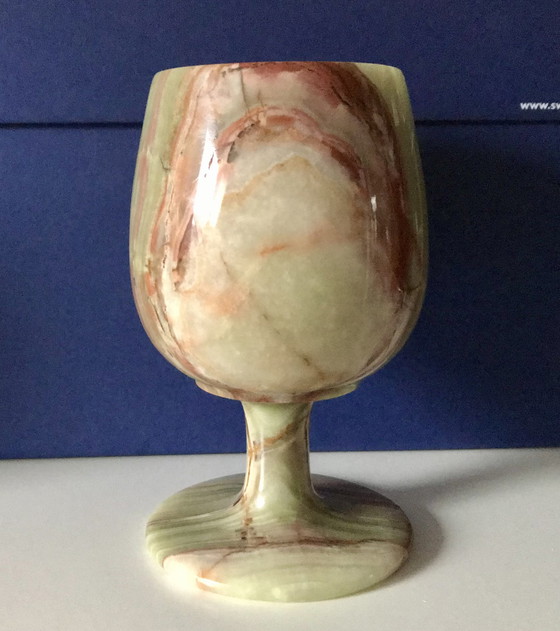 Image 1 of 4x Onyx wine glasses