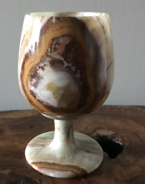 Image 1 of 4x Onyx wine glasses