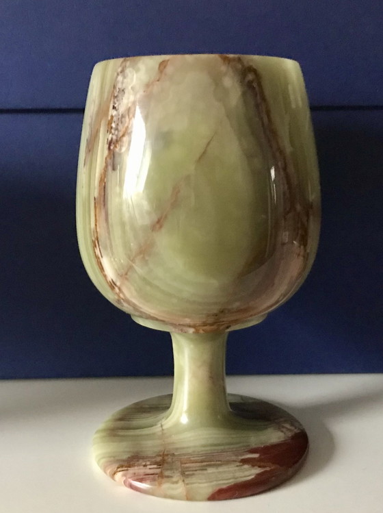 Image 1 of 4x Onyx wine glasses