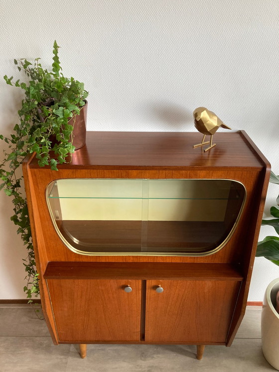 Image 1 of Retro Vintage Mid-Century display cabinet