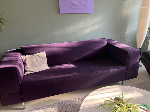 Design on Stock sofa purple