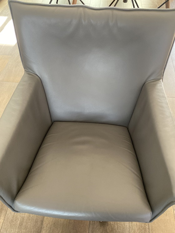 Image 1 of Gerard v.d. Mountain armchair