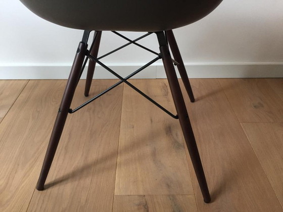 Image 1 of Vitra Eames DAW chair grantite gray - maple - New.