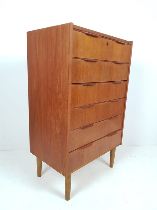 Danish design chest of drawers