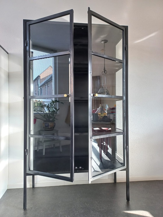 Image 1 of Bodilson display cabinet