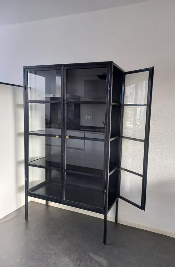 Image 1 of Bodilson display cabinet