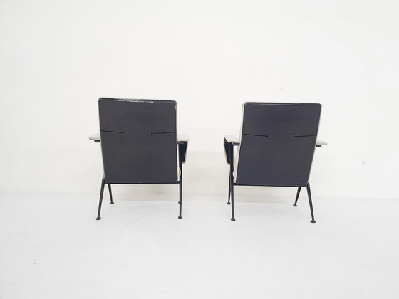 Image 1 of Set of two "Repose" lounge chairs by Friso Kramer for Ahrend de Cirkel, The Netherlands 1964