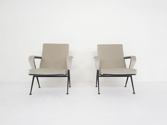 Image 1 of Set of two "Repose" lounge chairs by Friso Kramer for Ahrend de Cirkel, The Netherlands 1964