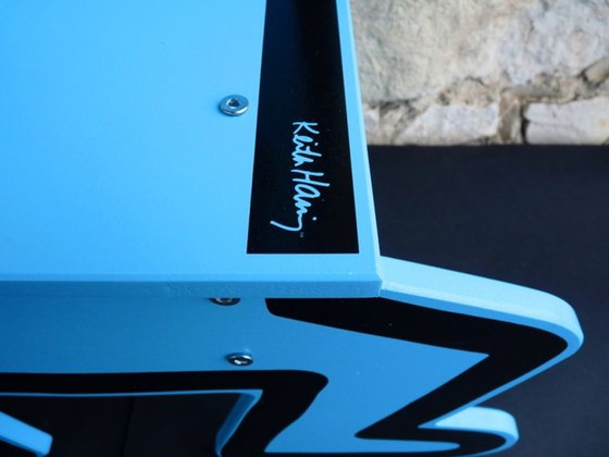 Image 1 of Trona Keith Haring / objeto decorativo azul