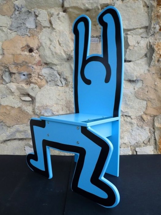 Image 1 of Trona Keith Haring / objeto decorativo azul