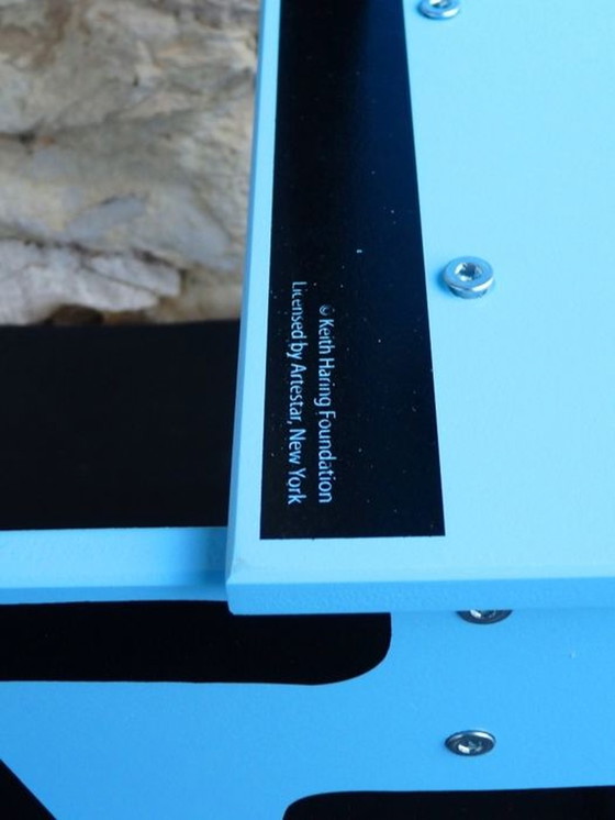 Image 1 of Trona Keith Haring / objeto decorativo azul