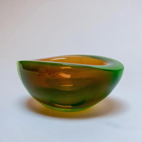 Image 1 of Vintage Murano kom