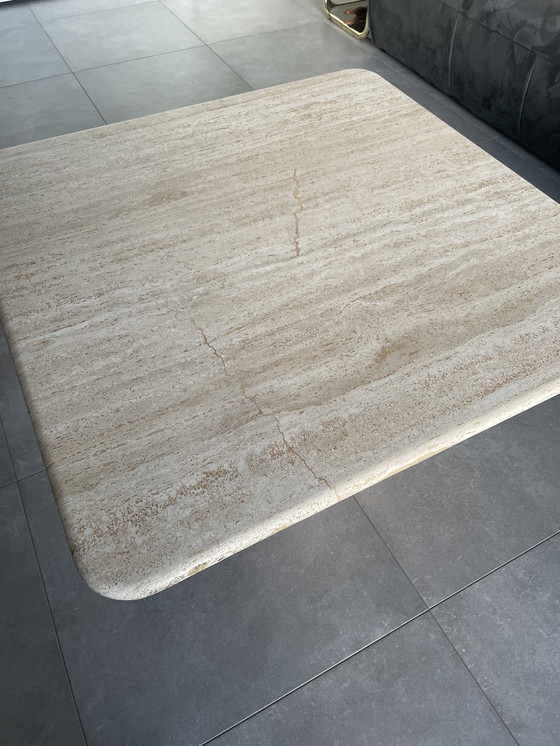 Image 1 of Table basse vintage en travertin