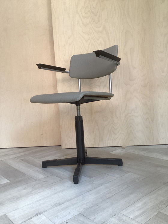 Image 1 of Gispen office chair