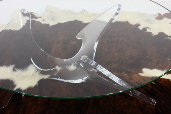 Image 1 of As new, sculptural italian coffee table with glass top and acrylic base