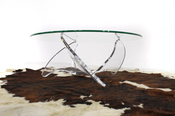 Image 1 of As new, sculptural Italian coffee table with glass top and acrylic base