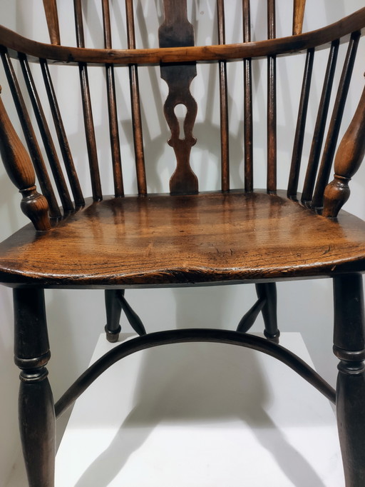 Windsor chair