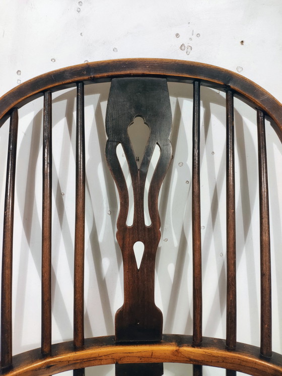 Image 1 of Windsor chair