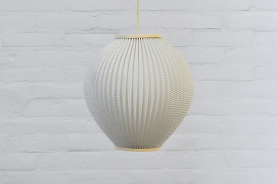 Image 1 of Lars Schiøler lampe suspendue Pearl Shade