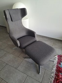 Vitra Grand Repos + ottoman, base polie, tissu anthracite