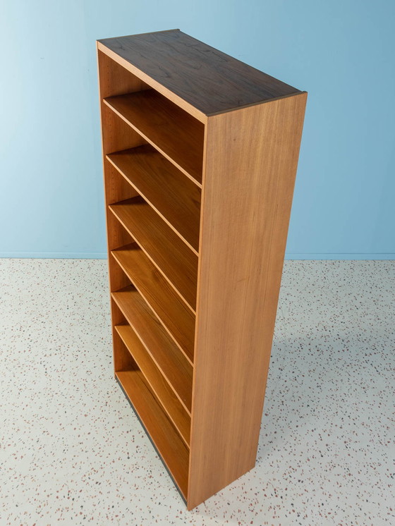 Image 1 of Omann Jun book shelf,