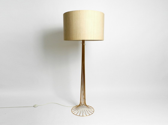 Image 1 of Very rare original 1960s large metal wire floor lamp with wild silk shade - height adjustable and anodized in gold