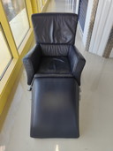 Fauteuil et pouf Rolf Benz