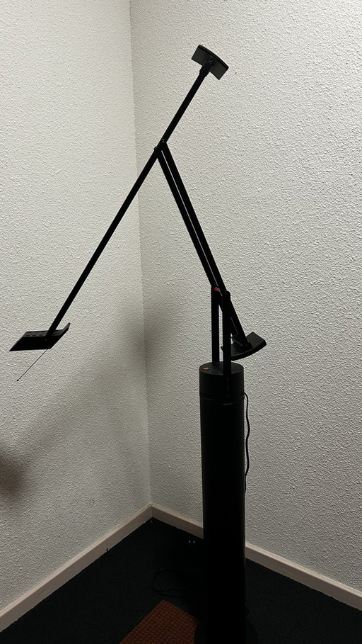 Tizio lamp