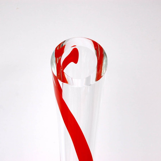 Image 1 of Jarda Wasserbauer ea | Vase en verre avec ruban rouge