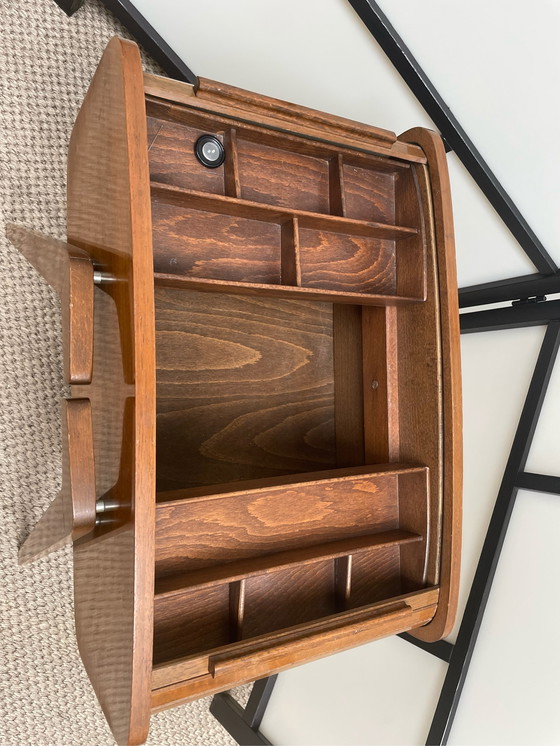 Image 1 of Vintage naaikastje