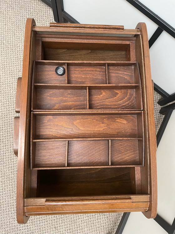 Image 1 of Vintage naaikastje