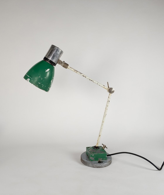 Image 1 of Industriel - style Jielde - République Tchèque - lampe de table - métal - lampe de table à charnière - 1950'