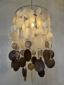 Lampada a sospensione vintage in conchiglia Capiz in madreperla cromata 