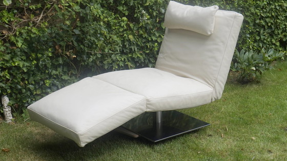 Image 1 of Natuzzi Zeta