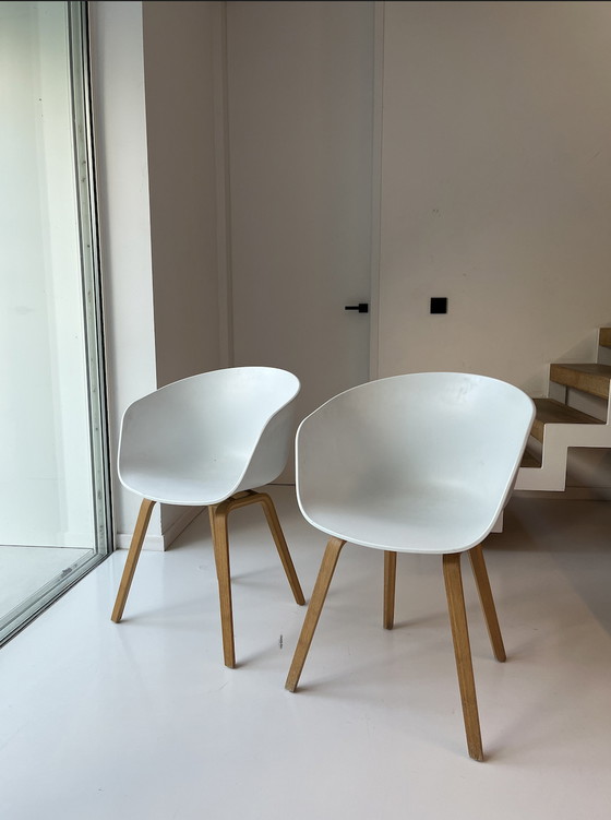 Image 1 of 2x Hay AAC22 chair white