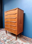 Commode vintage