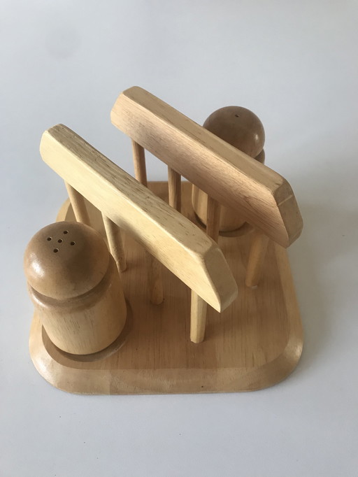 Scandinavian napkin holder + salt and pepper set