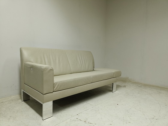 Image 1 of JORI Glove sofa