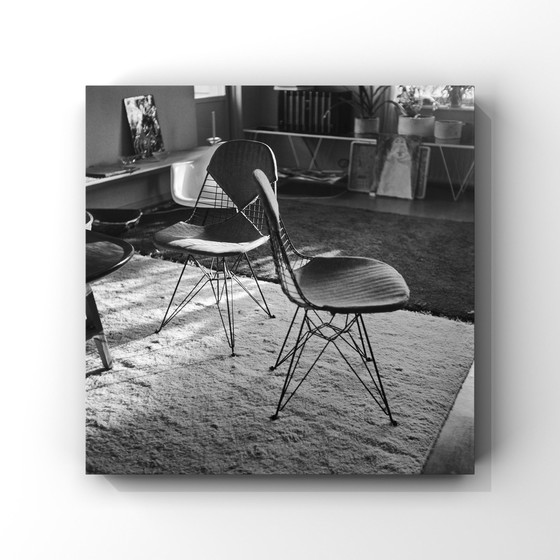 Image 1 of Eames chairs in pictures | The designers' house of Tapio Wirkkalan and Ruth Byrkin, 1952