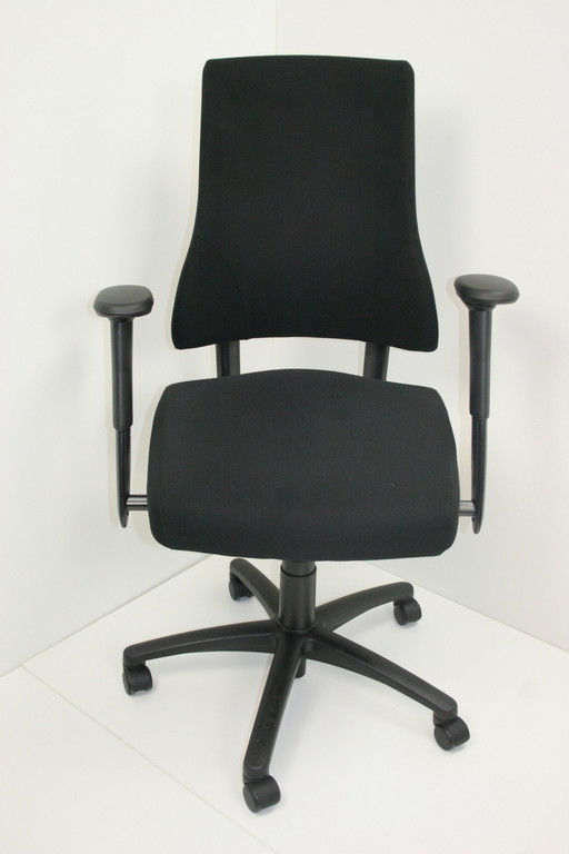 BMA Axia Office refurbished office chair