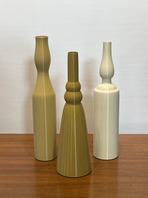 3x Biomorandi vase