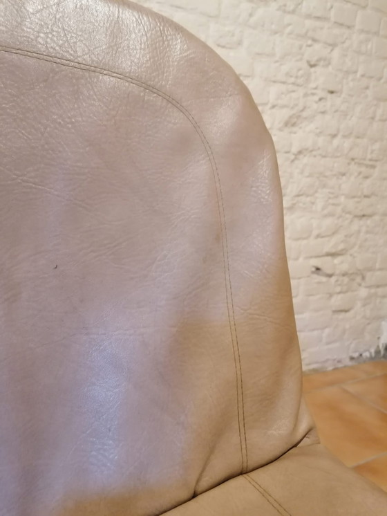 Image 1 of 4x vintage chairs