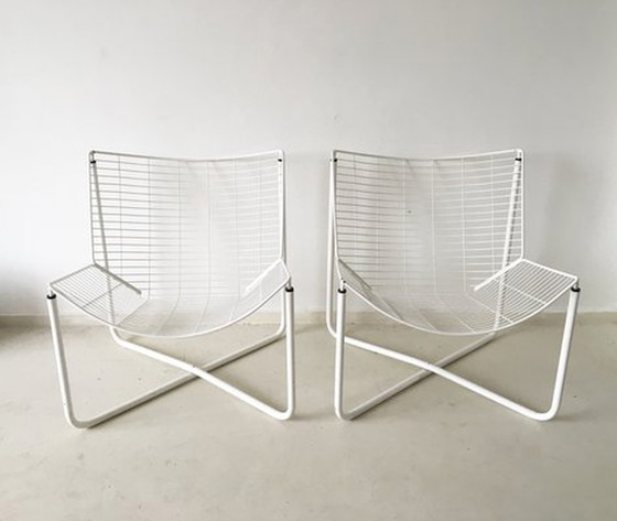 Image 1 of Niels Gammelgaard chair Jarpen white.