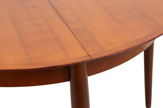 Image 1 of Lübke round dining table extendable 'Grebenhain'