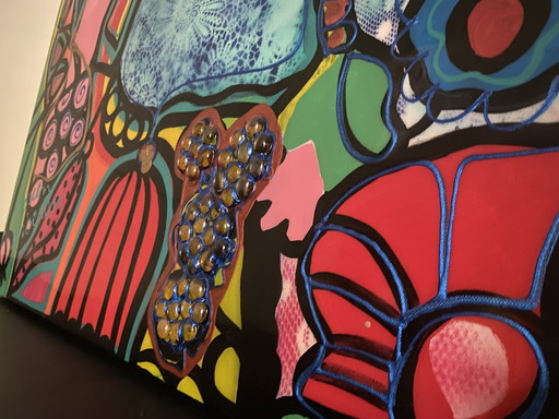 Josien Broeren - Glossy